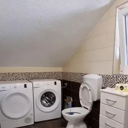 Apartman Avram Kotor Varos Buitenkant foto